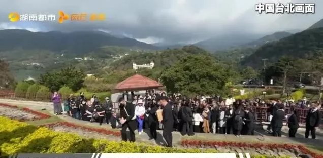 从琼瑶选择花葬，看生态葬的绿色价值与社会趋向